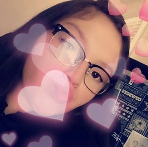 Meet your Posher, Destiny